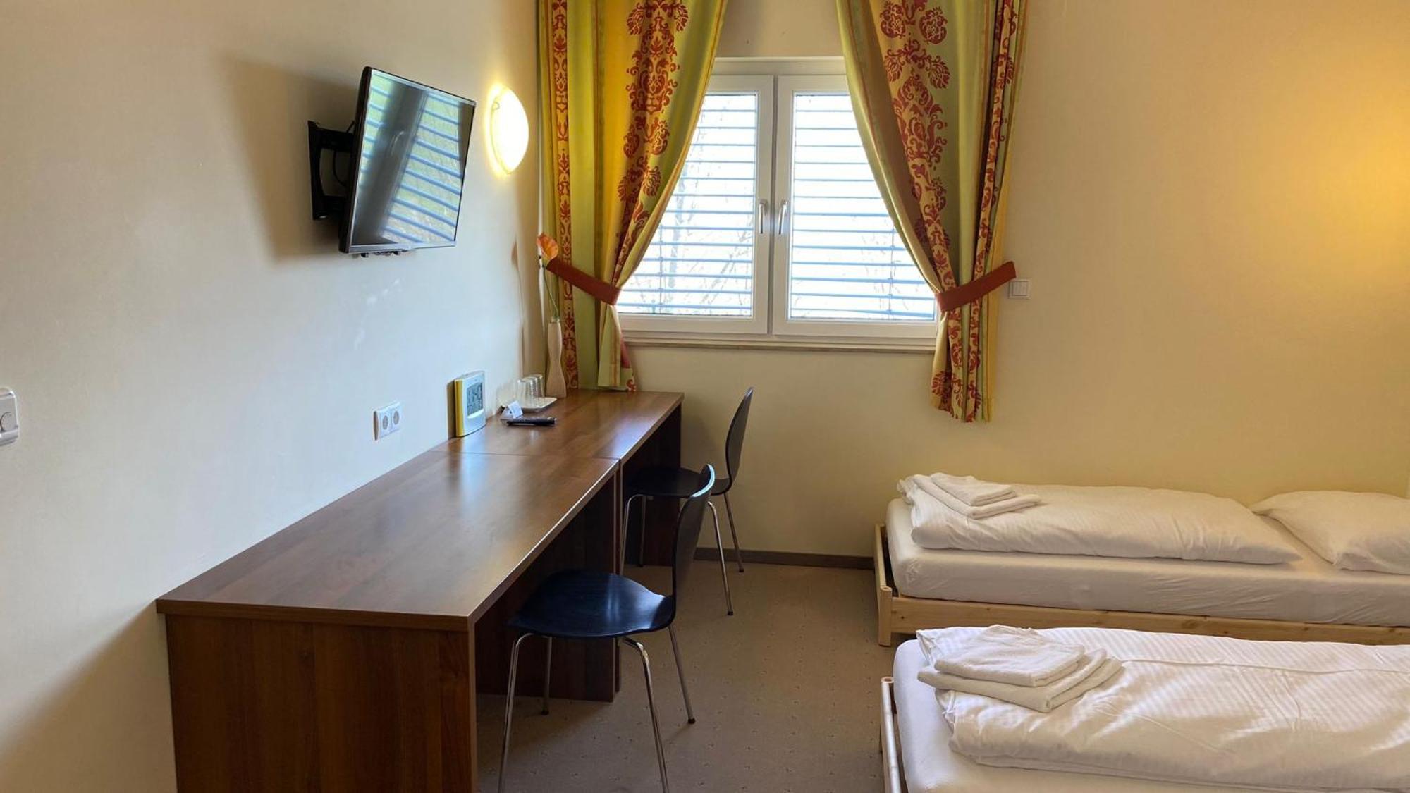 Hotel Weinland Donnerskirchen Pokoj fotografie