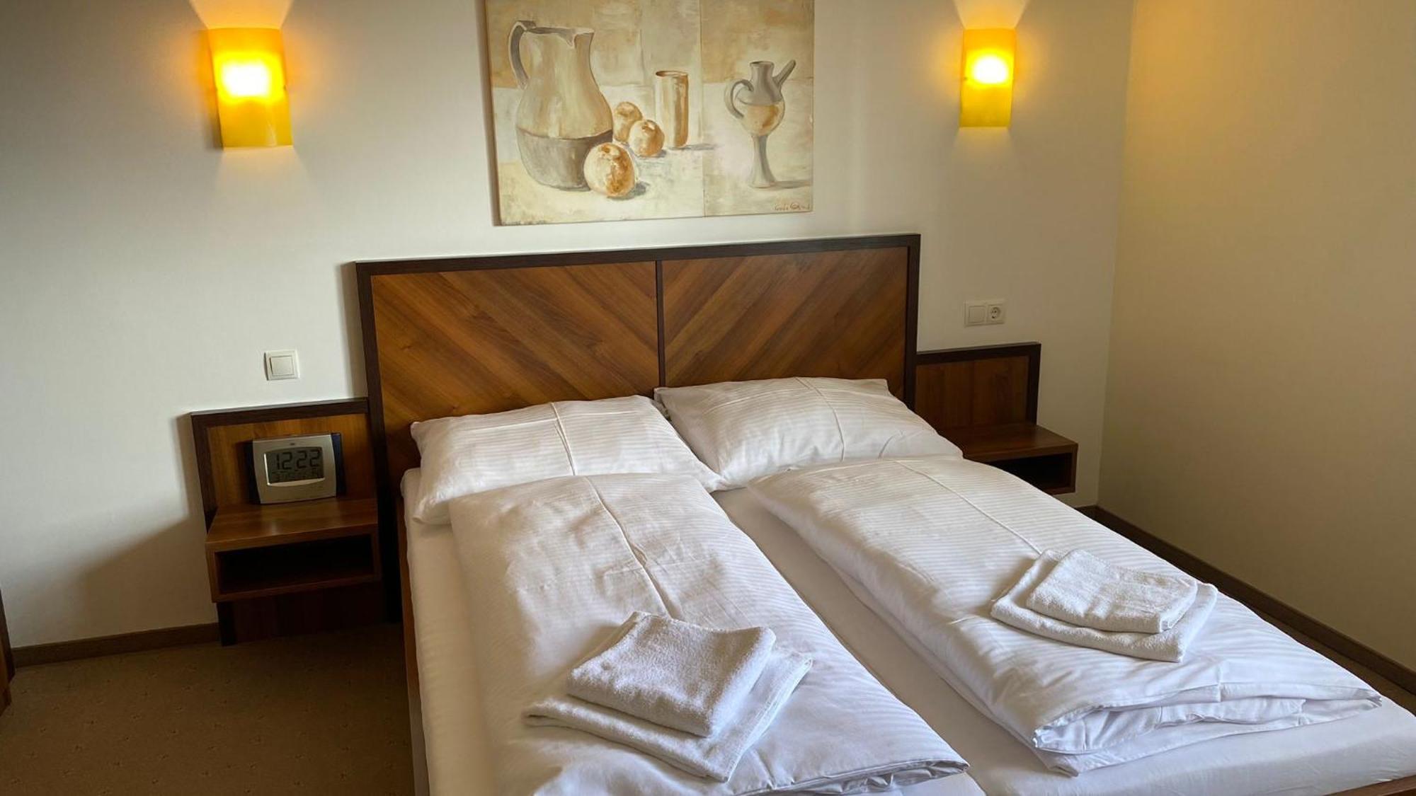 Hotel Weinland Donnerskirchen Pokoj fotografie